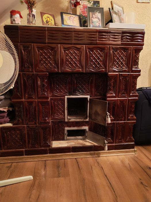 Sobă de teracotă, folosită  doi ani