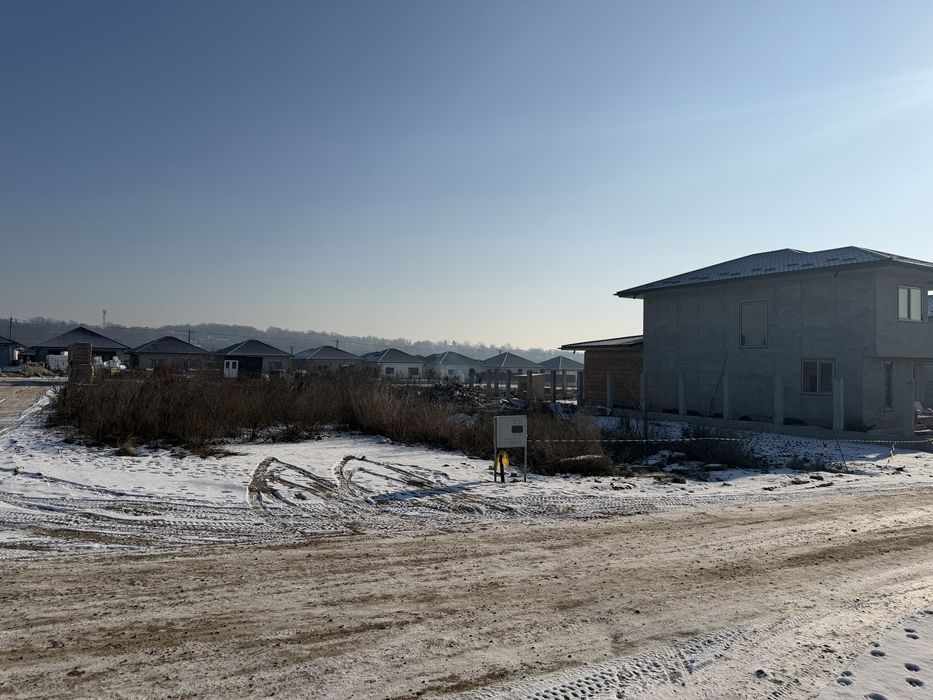 Teren intravilan,650mp,zona Stefan Procopiu(cartier Grivita Ap)