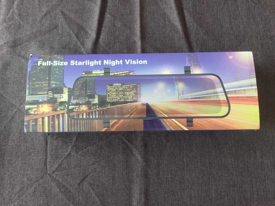 Видеорегистратор в огледало за обратно виждане и задна камера