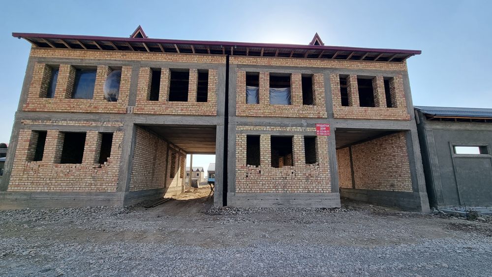 Tashkent shaxar Yashnabod tumani Tuzel arkada uy sotiladi 2 etajli