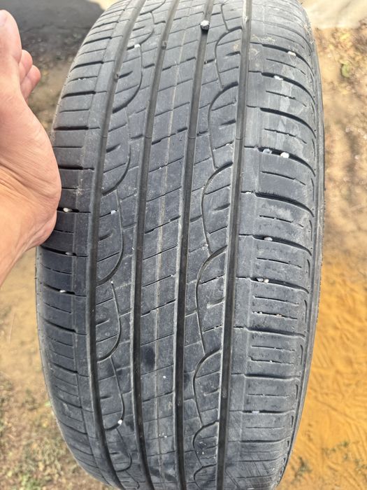 225/55/R18 шины продам