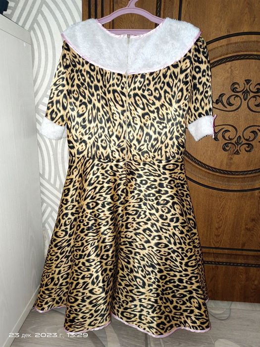 Платье детское нарядное