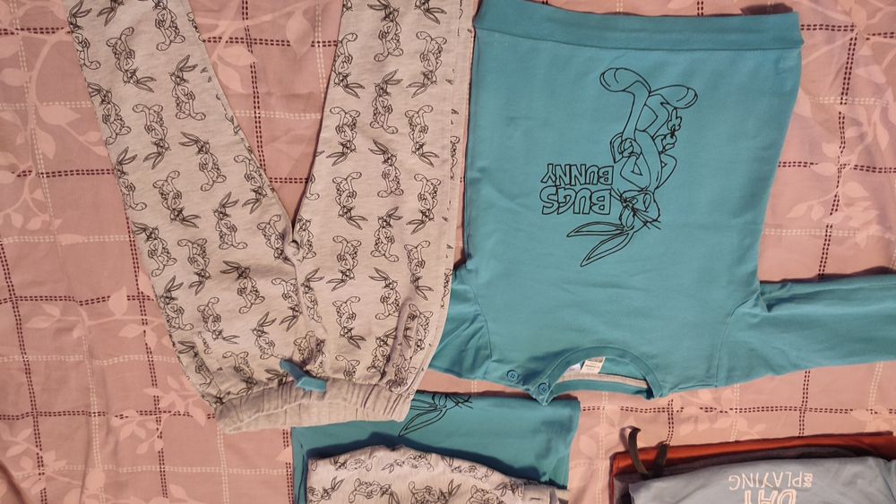 Детски екипи  ( 4 бр. ) - блуза и долнище