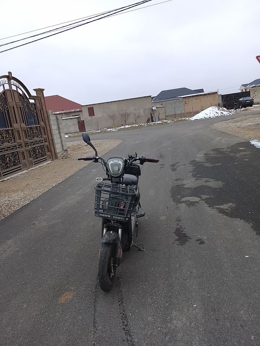 Продам электроскутера двойх за