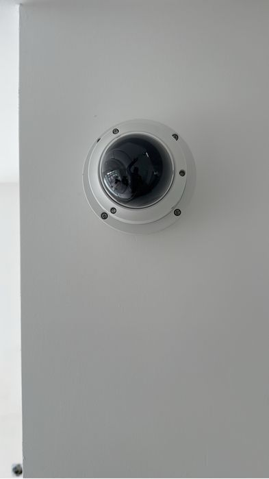 VINDEM si MONTAM : Sisteme supraveghere , alarme  , automatizari porti