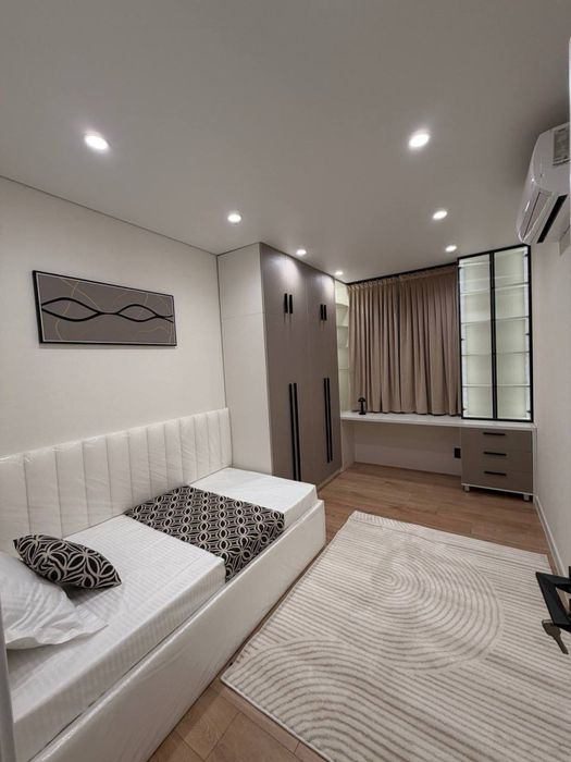 ЮРаджабий. 3в4комнатная. Шикарная квартира.  70м2