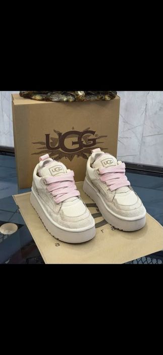 Ugg funkette calitate premium