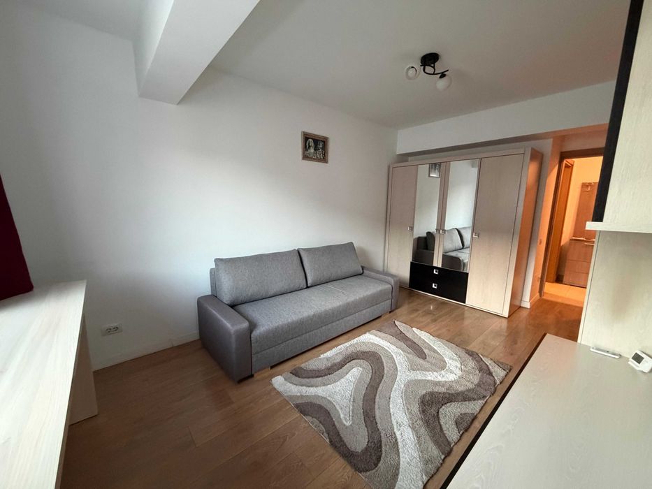 Inchiriez garsoniera decomandata in zona Titan - complex High Class Residence