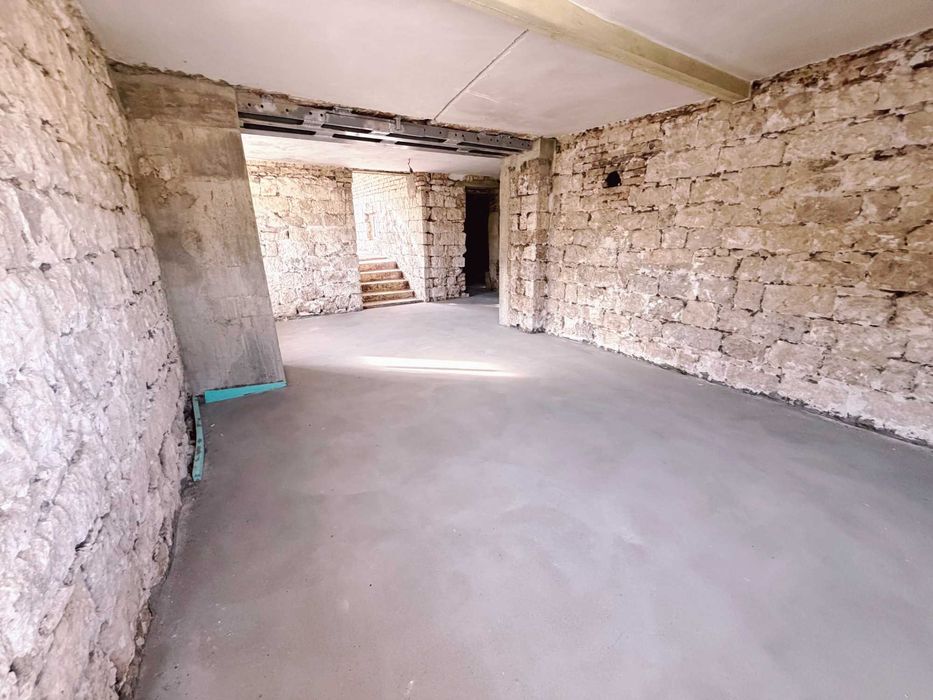 Продава се Къща в с. Генерал Киселово, Област Варна - 547 кв.м за 604 €/кв.м - Снимка #3