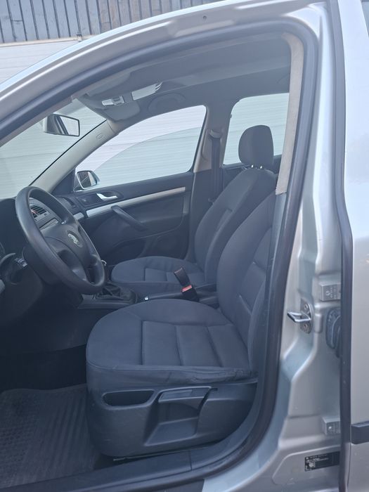 Skoda Octavia 1.6MPI, taxe la zi, foarte buna