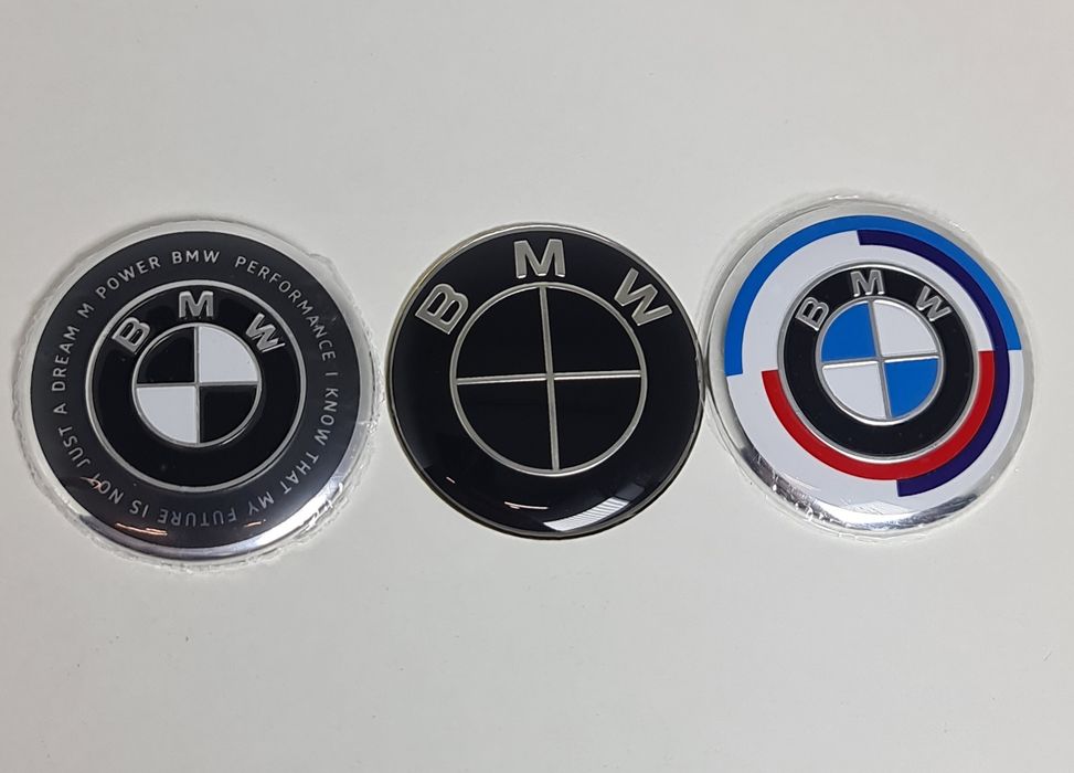 Emblema-Sigla-Logo-Stema-Volan-BMW-Neagra-Aniversara-E60-E46-E90-F10-F30-G20-G30-F15-F16-X1-X3-X4-X5-X6-520-530-D-XD-Xdrive-E70-E71-Seria-1-3-4-5-6-7