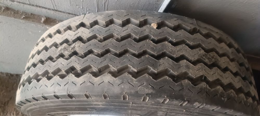 Продам колесо для грузовых авто.