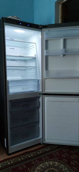 Холодильник сатылады