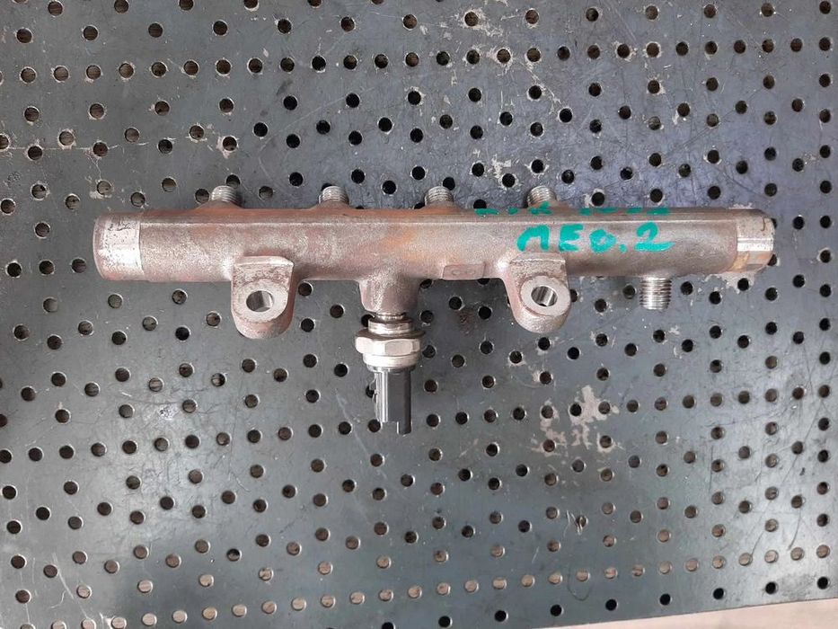 rampa injectoare 1.5 dci k9k renault megane 2 scenic 2 kangoo clio 3 8200296867
