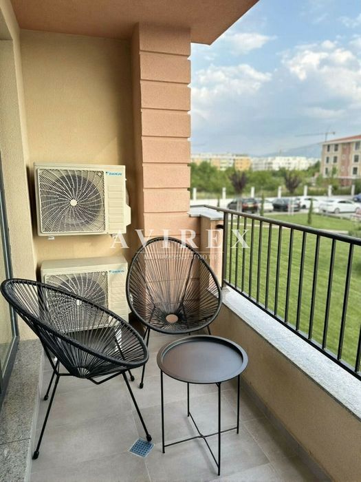 Дава се под наем Двустаен апартамент в Пловдив, Остромила - 70 кв.м за 498.27 € - Снимка #3