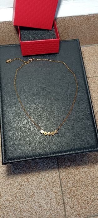 Стилно дамско колие