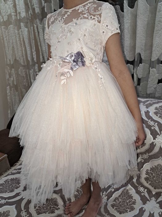 Пышное Турецкое платье на левочку 5-7 лет