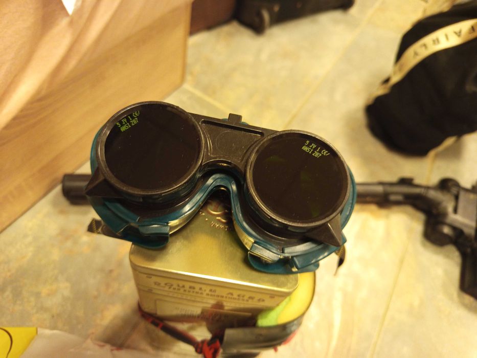 Очила за заваряване