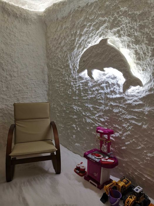 Прелагаме за прдажба уюутен семеен хотелски комплекс гр. Велндрад