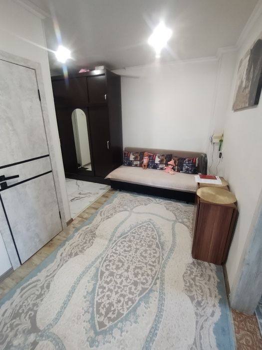 Продам квартиру на промбазе