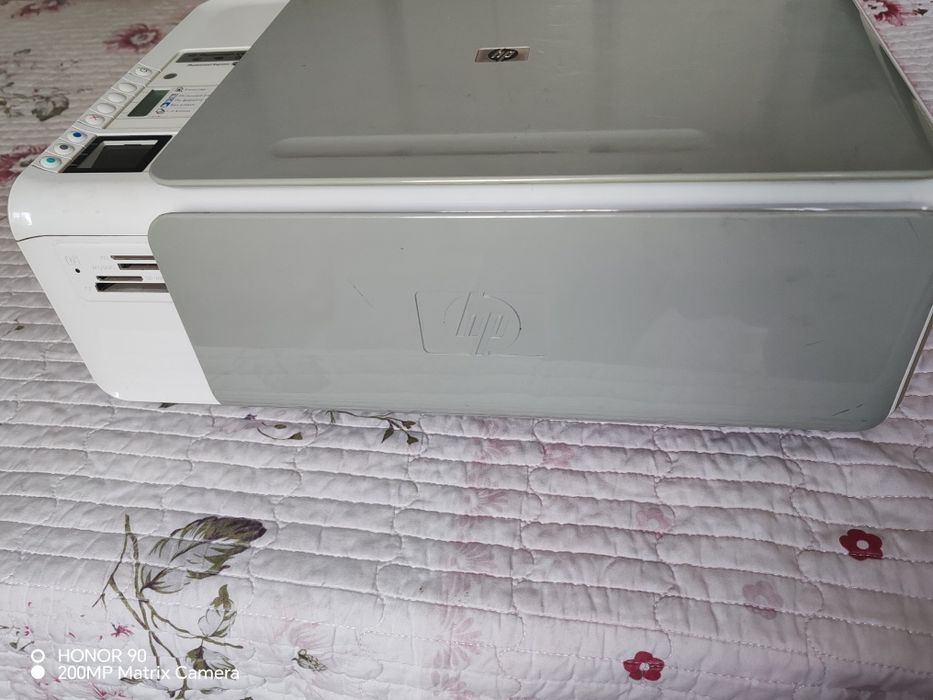 Продам принтер цветной