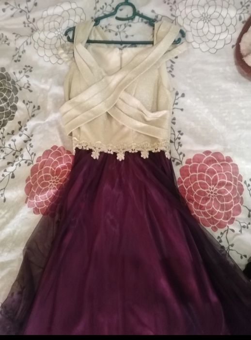 Rochie eleganta lunga