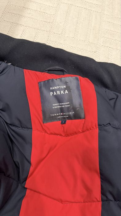 Парка tommy hilfiger
