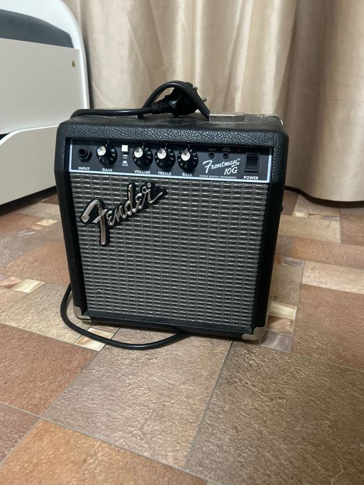 Гитара Fender Squier Stratokaster