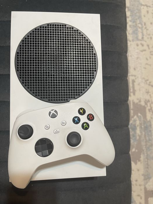 Продам X box series s