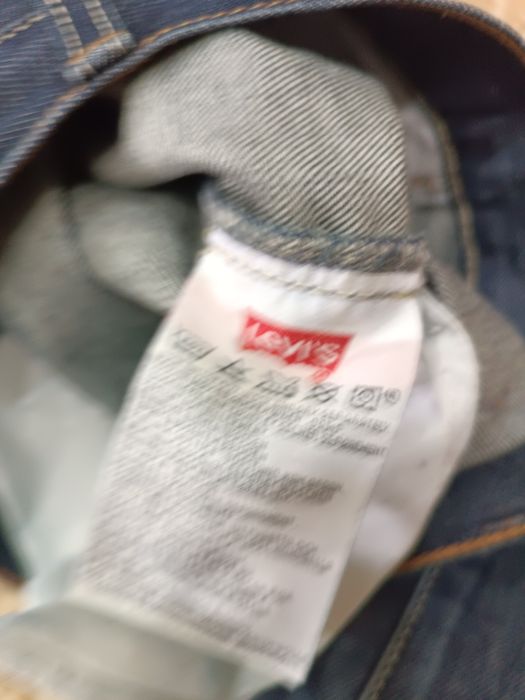 Оригинальные джинсы Levi's