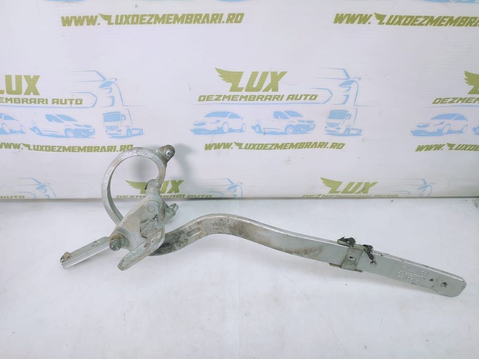 Balama portbagaj 7l6827301b Volkswagen VW Touareg generatia 1 7L  [din 2002 pana  2007]