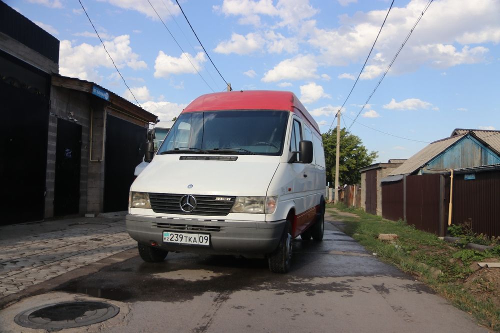 Продам Мерседес Спринтер