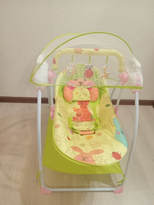 Продам детскую качалку