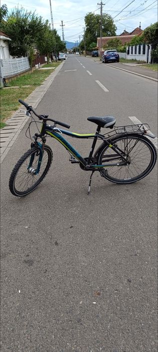 Vînd o bicicletă forte buna