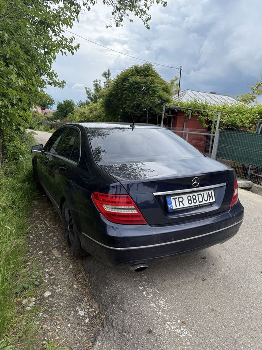 MERCEDES-BENZ C-Class 2012 — imagine 2