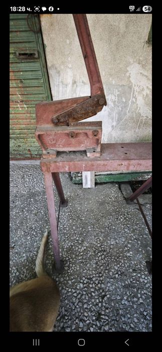 Ръчен Щанец за рязане на ламарина