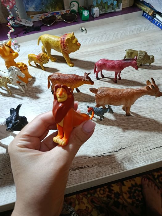 Зверушки игрушки