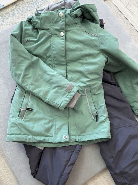 Продам комбенизон детский на весну