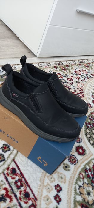 Туфли школьные .