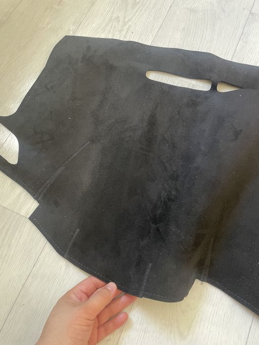 Коврик на панель акцент