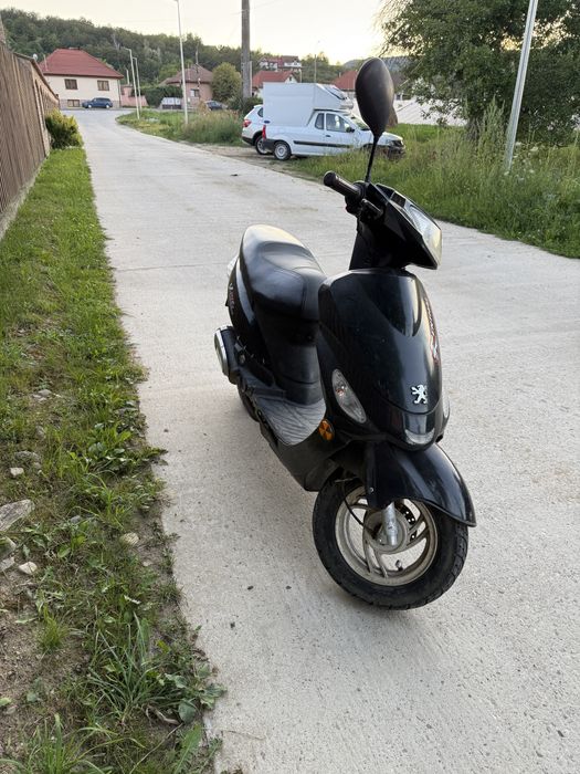 Scuter Peugeot 49 4t