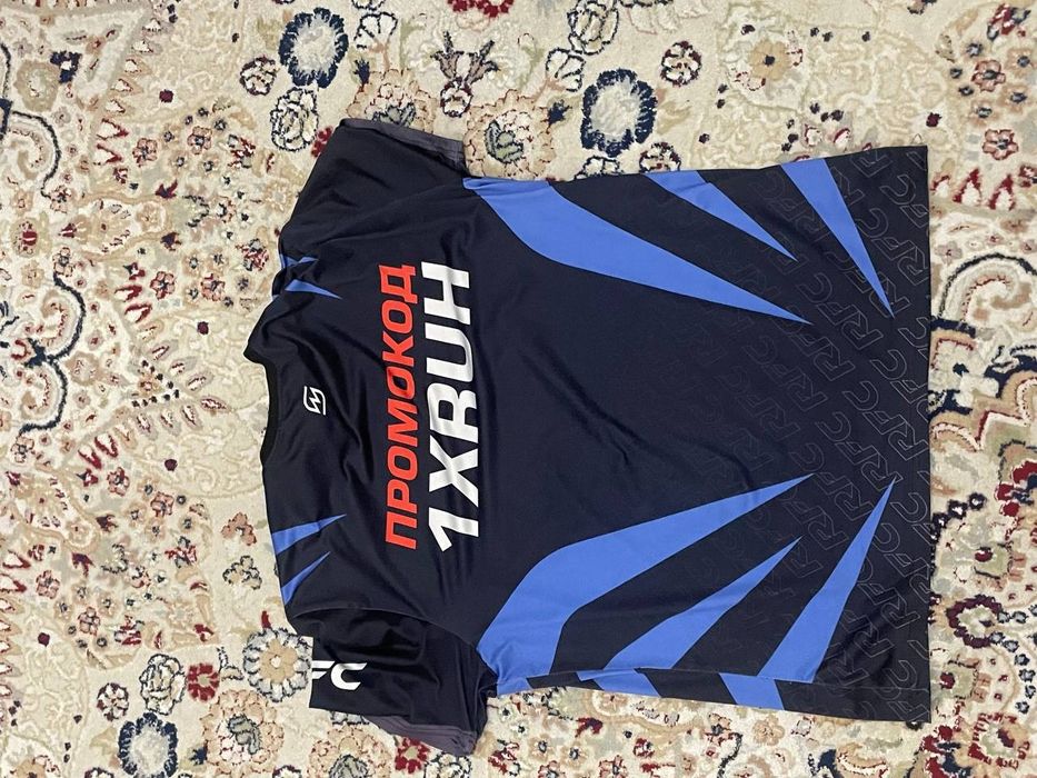 Продам рашгарды для мма