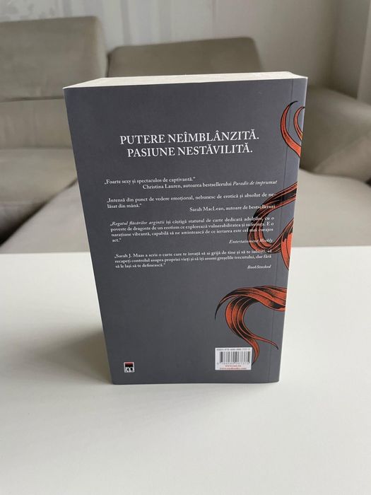 Regatul flacarilor argintii sarah j maas acotar, paperback