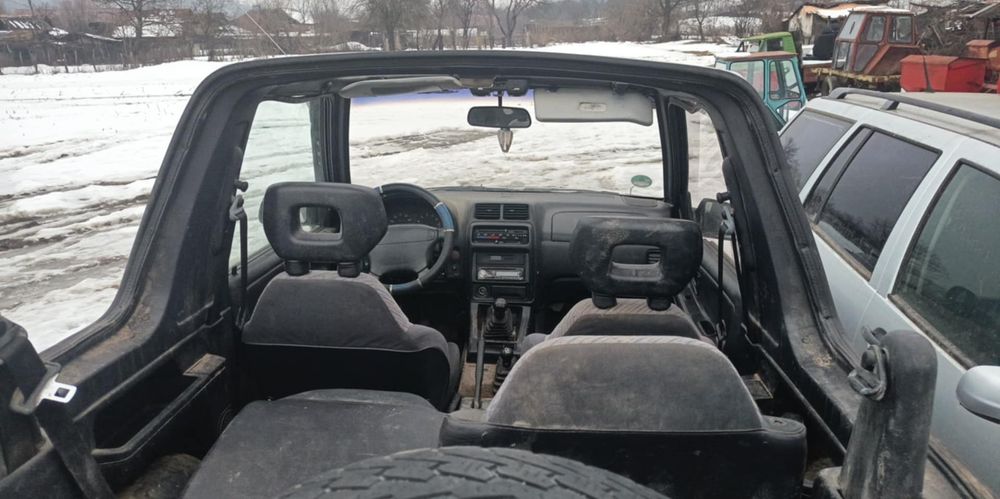 Dezmembrez suzuki vitara 1.6 16 v