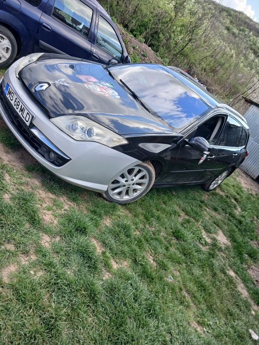 Salut!Vand renault laguna3