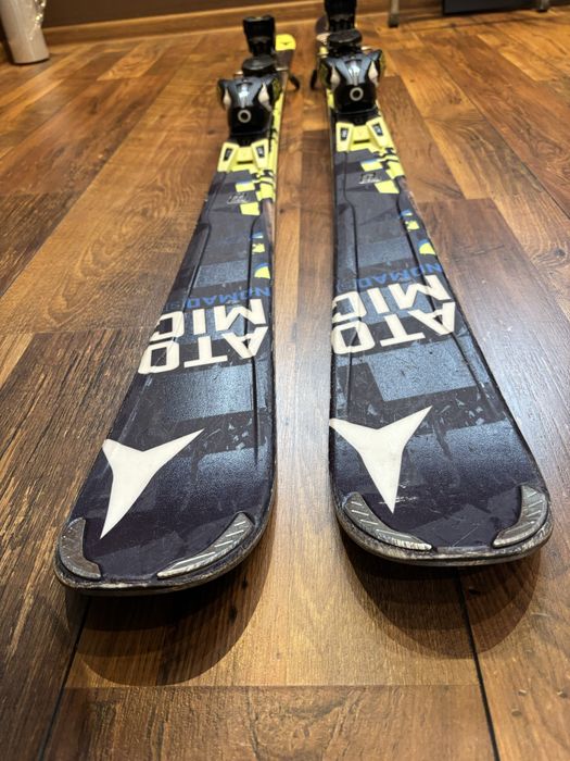 Ски Atomic с автомати 164 см