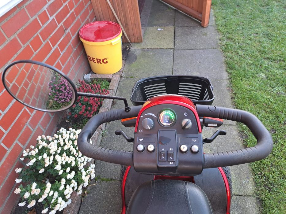 Scooter electric pt persoane cu dizabilități, Persoane varstnice