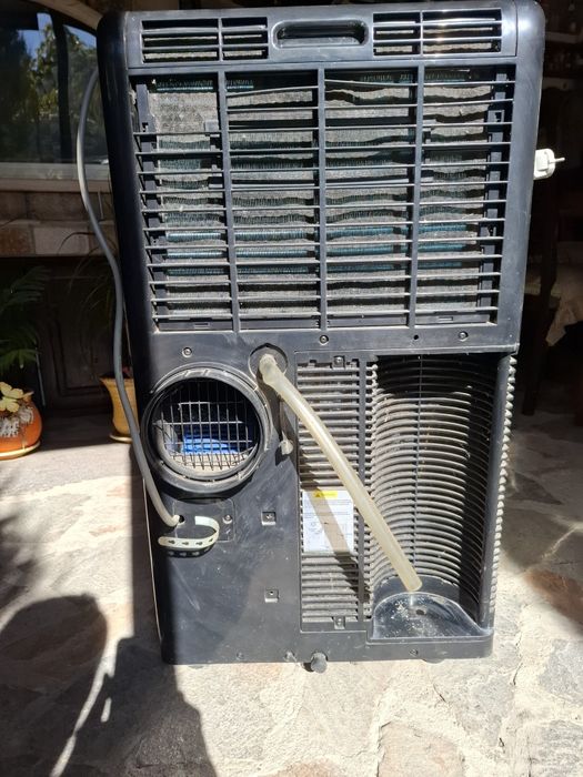 Мобилен климатик midea тел.за враска 0878289657