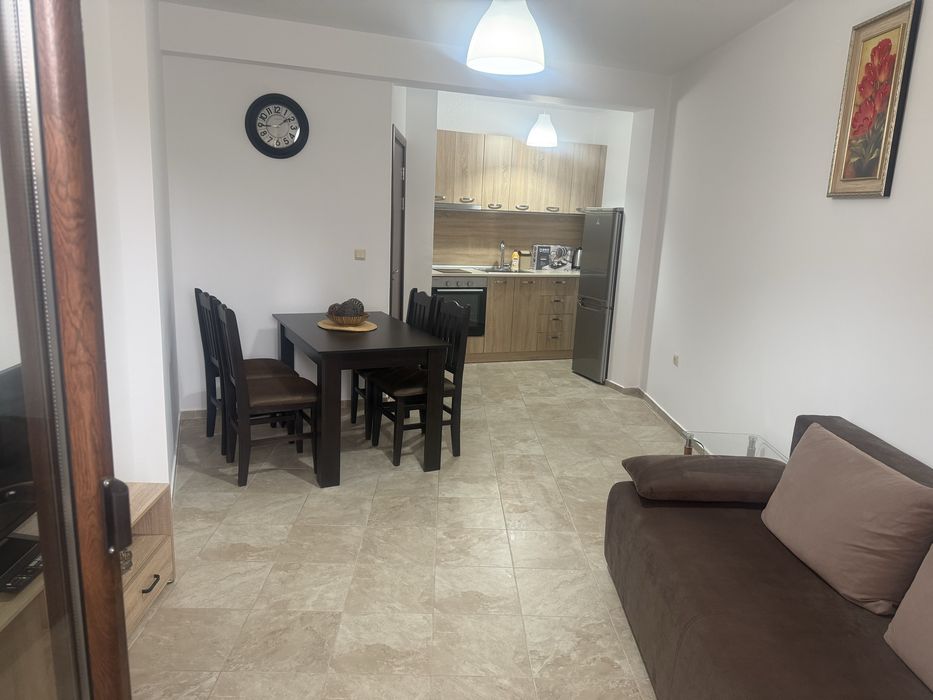 Апартамент под наем ,дългосрочно