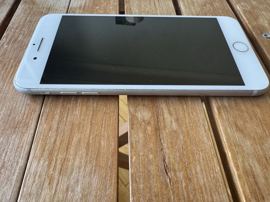 iPhone 7 Plus 128 Gb батерия 100%